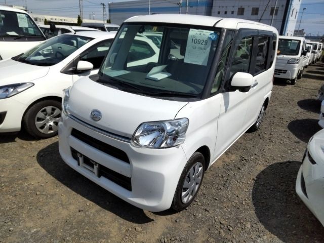 10929 Daihatsu Tanto LA610S 2017 г. (LUM Tokyo Nyusatsu)