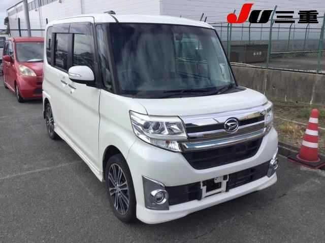 1118 Daihatsu Tanto LA600S 2015 г. (JU Mie)