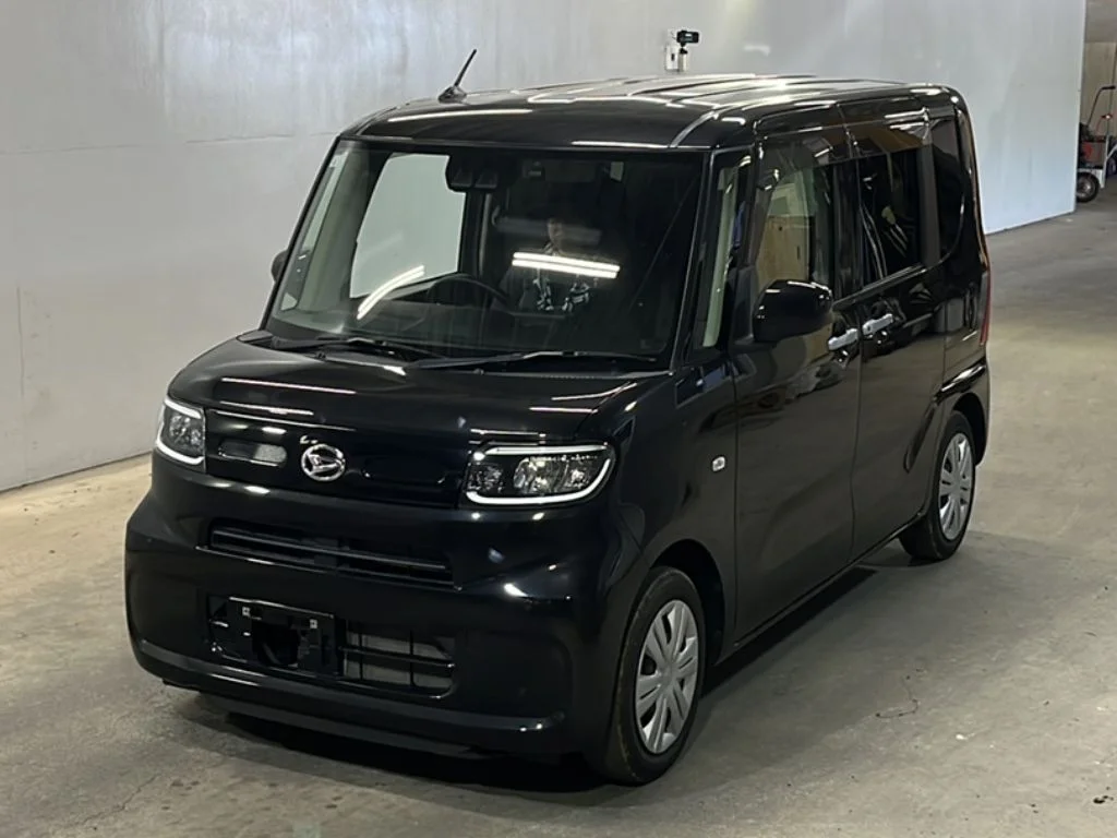 Daihatsu Tanto LA650S 2021