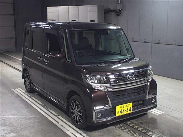 127 Daihatsu Tanto LA600S 2017 г. (JU Gifu)