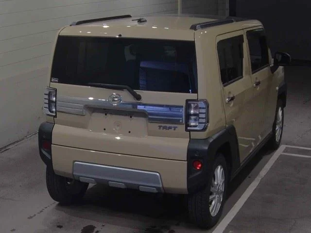 Daihatsu Tanto LA910S 2021