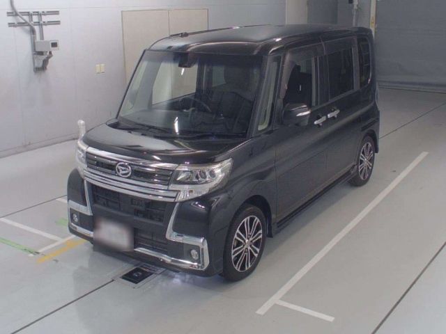 14 Daihatsu Tanto LA600S 2016 г. (CAA Chubu)