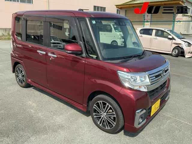 Daihatsu Tanto LA600S 2018
