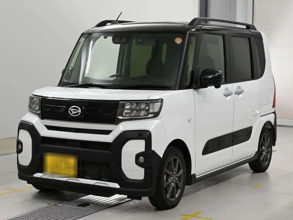 Daihatsu Tanto LA650S 2023