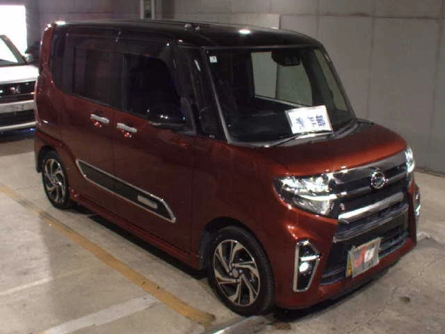 Daihatsu Tanto LA650S 2021