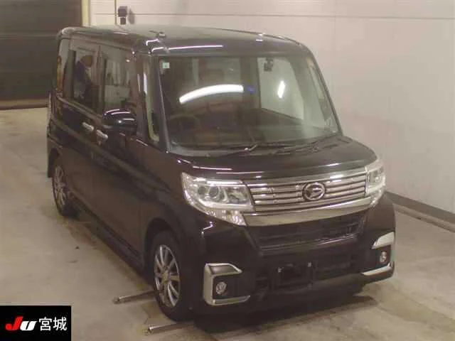 Daihatsu Tanto LA610S 2019