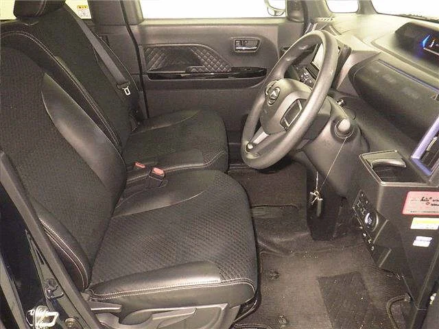 Daihatsu Tanto LA650S 2022