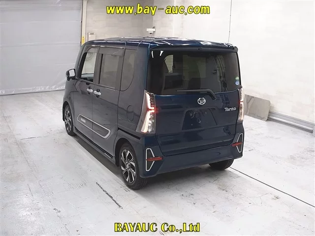 Daihatsu Tanto LA650S 2020