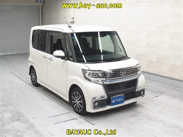 Daihatsu Tanto LA600S 2019