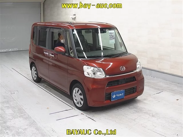Daihatsu Tanto LA600S 2018