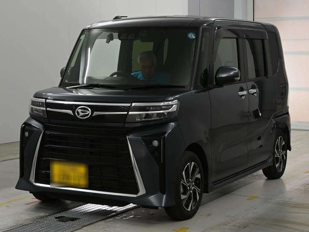 Daihatsu Tanto LA650S 2024