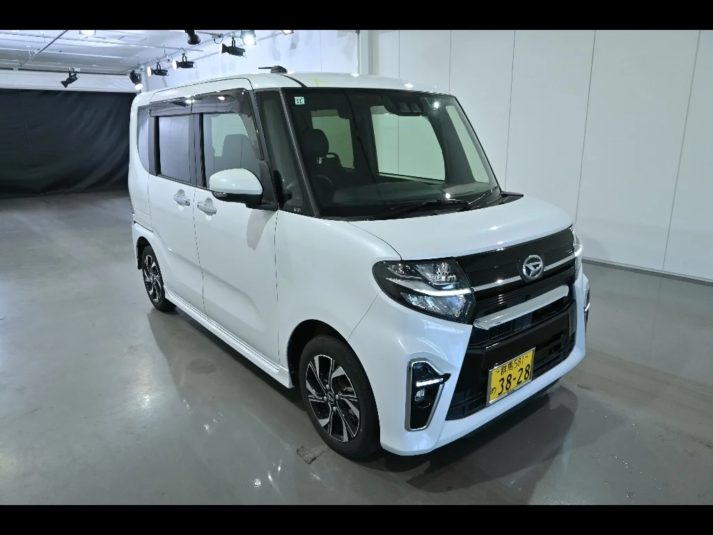 Daihatsu Tanto LA650S 2021