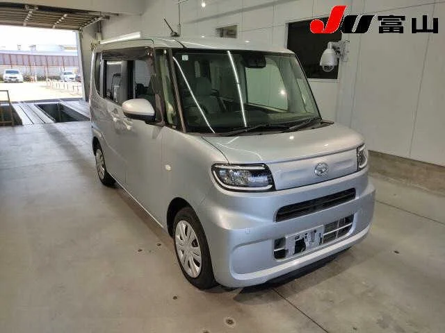 Daihatsu Tanto LA650S 2021