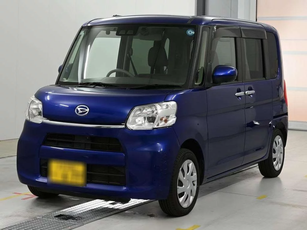 Daihatsu Tanto LA600S 2018