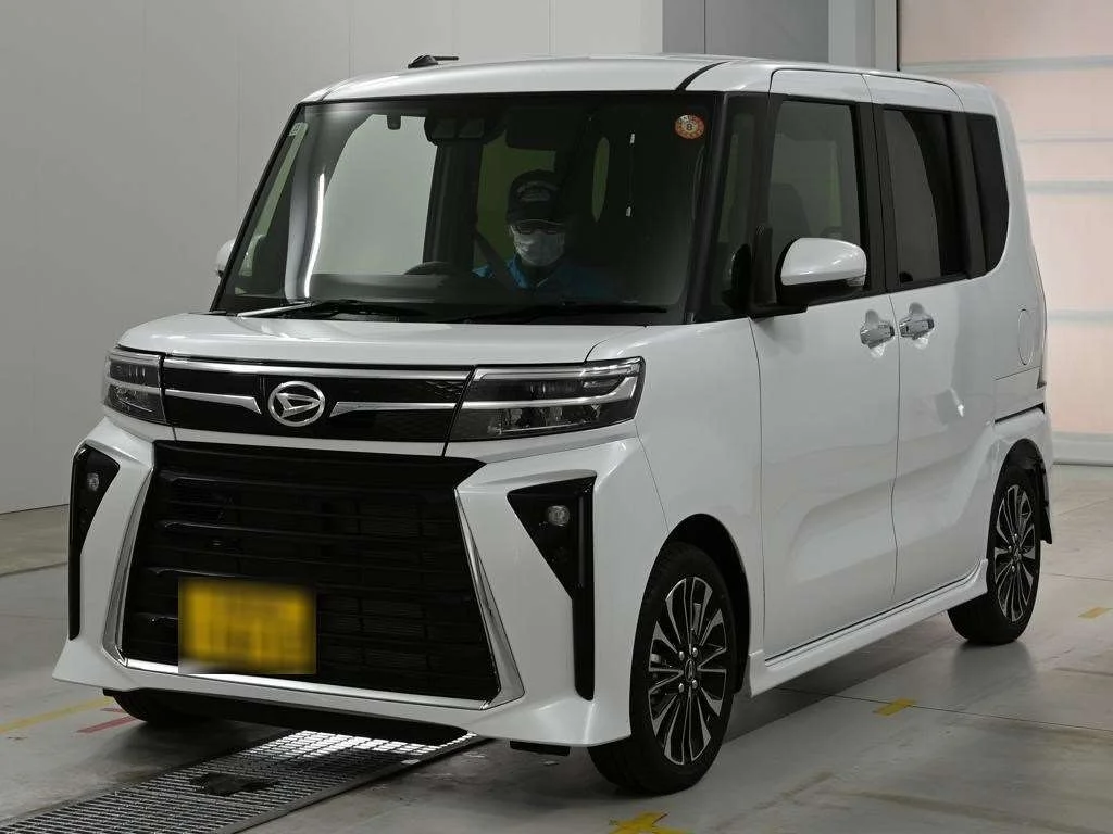 Daihatsu Tanto LA650S 2025