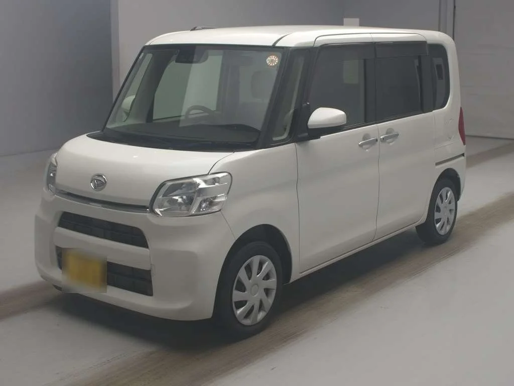 Daihatsu Tanto LA600S 2018