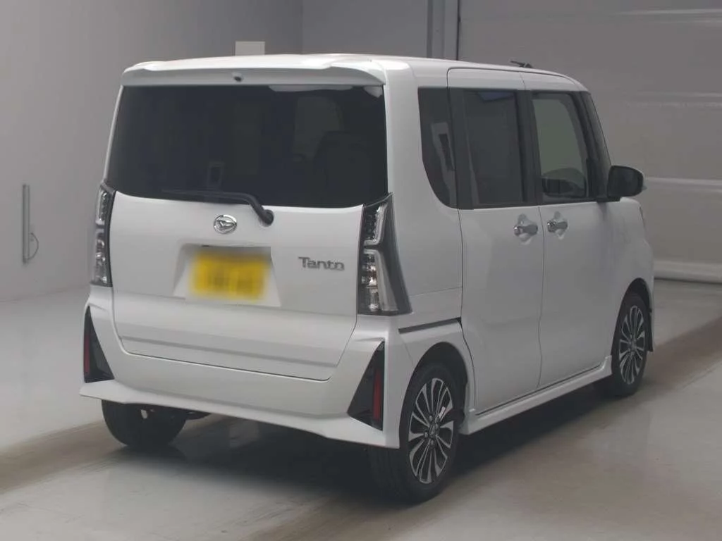 Daihatsu Tanto LA650S 2024