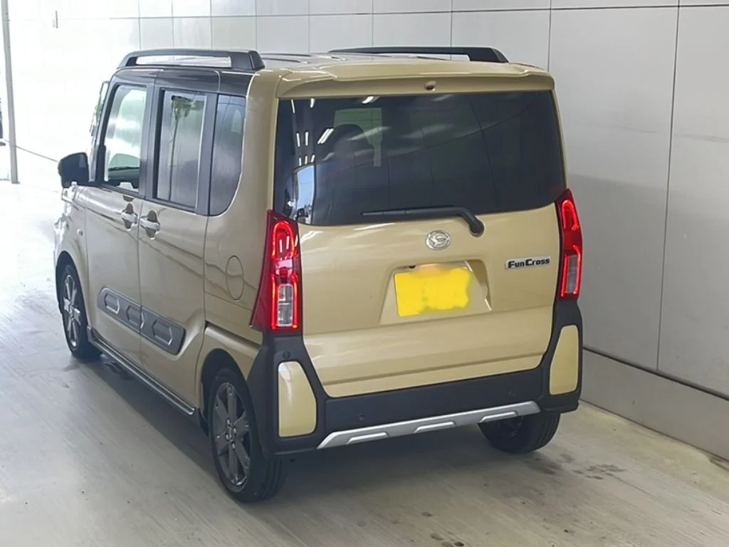 Daihatsu Tanto LA650S 2025