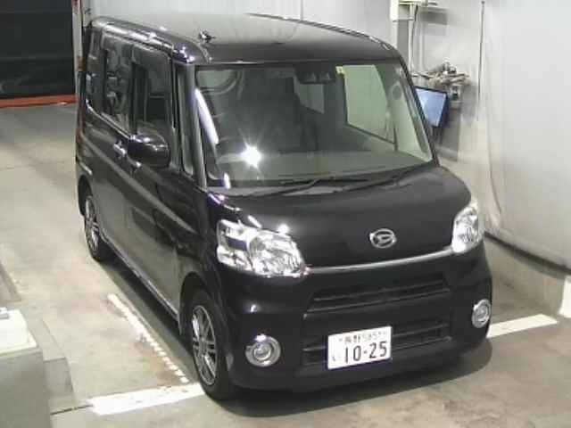 2525 Daihatsu Tanto LA610S 2017 г. (JU Nagano)