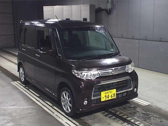 26 Daihatsu Tanto L375S 2012 г. (JU Gifu)