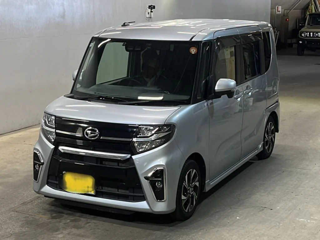 Daihatsu Tanto LA650S 2020