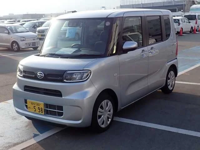 Daihatsu Tanto LA650S 2022