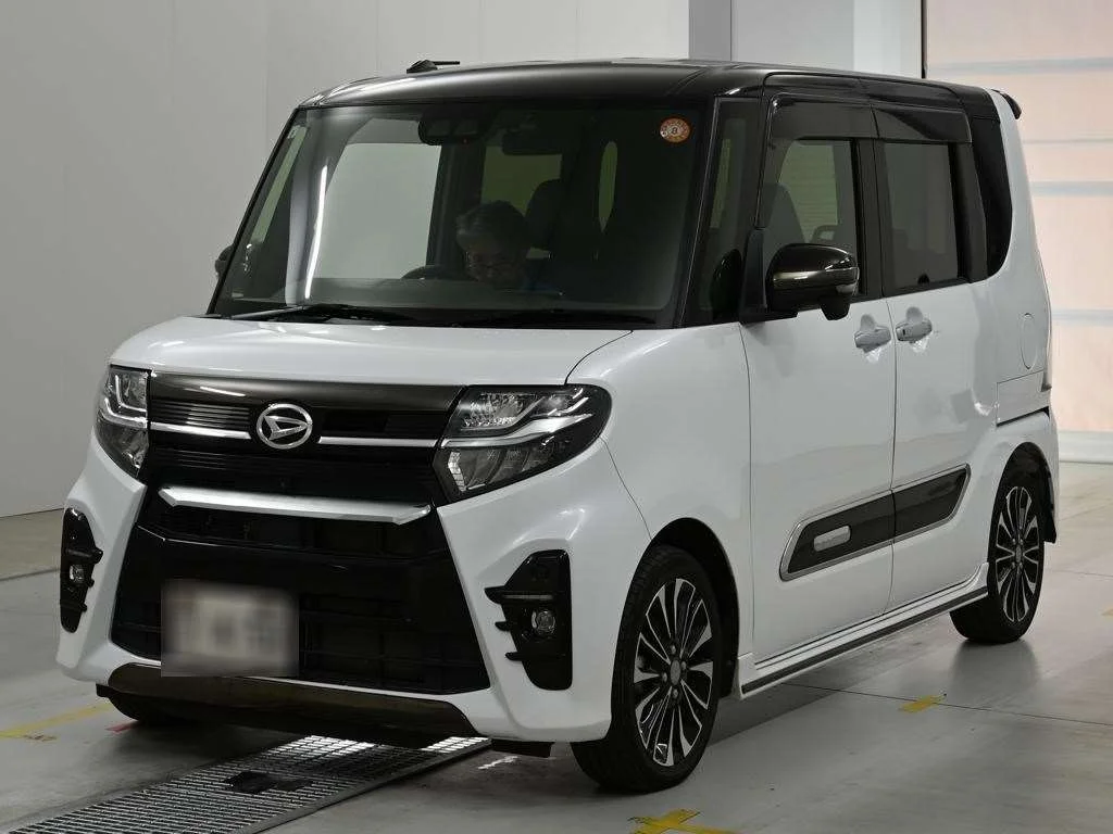 Daihatsu Tanto LA650S 2019