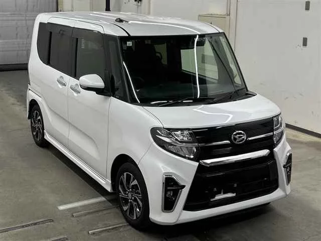 Daihatsu Tanto LA650S 2021
