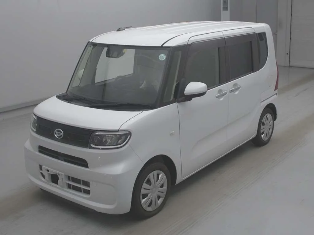 Daihatsu Tanto LA650S 2021
