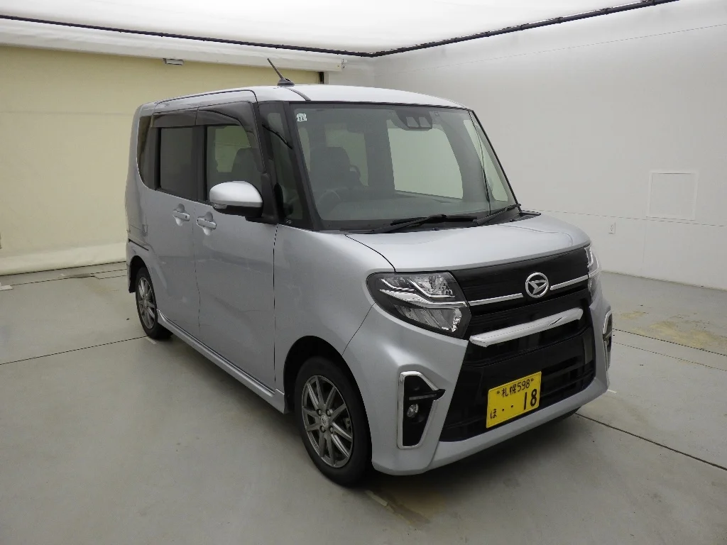 Daihatsu Tanto LA660S 2021