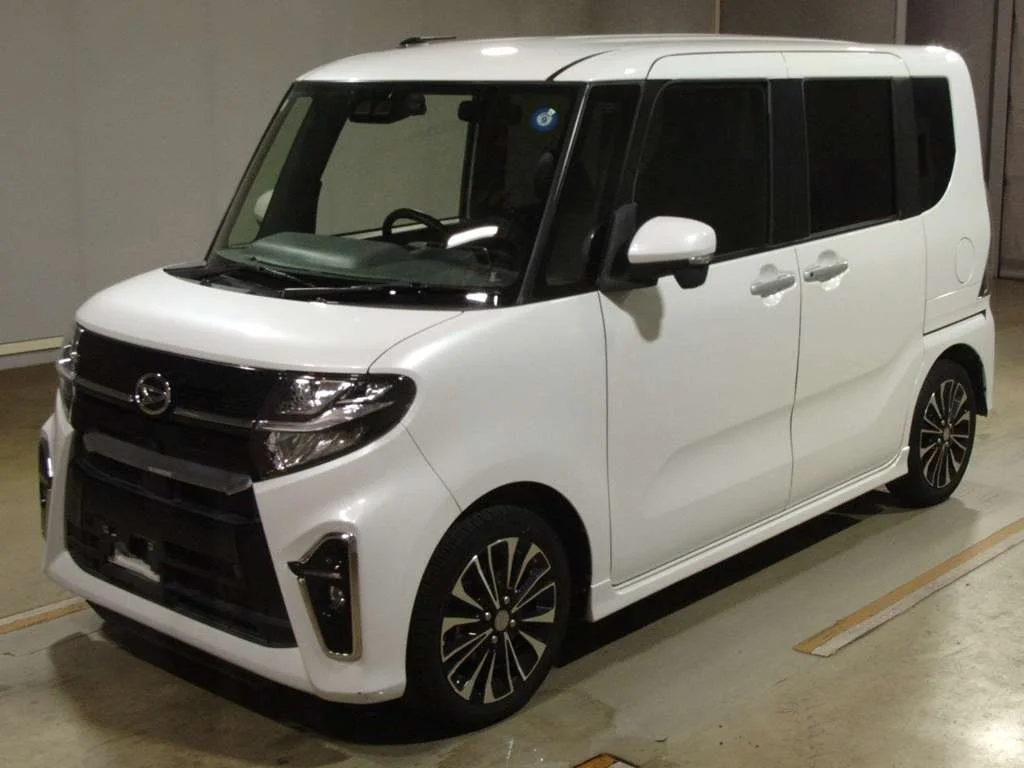 Daihatsu Tanto LA650S 2020