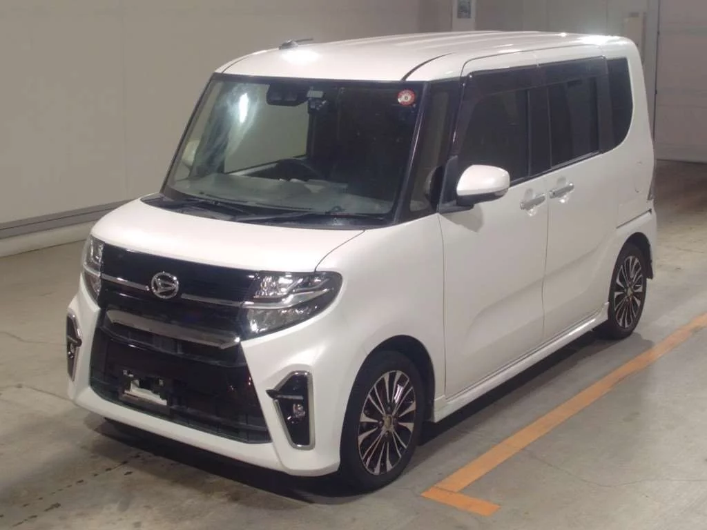 Daihatsu Tanto LA650S 2020