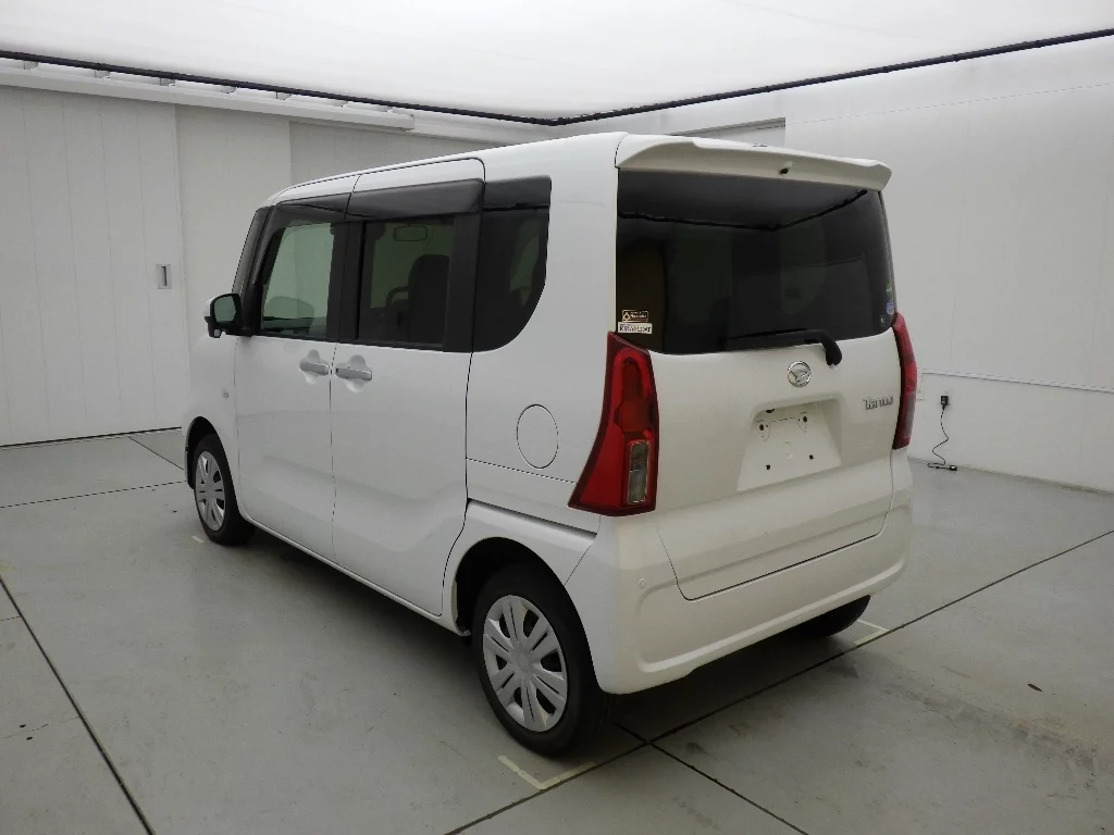 Daihatsu Tanto LA660S 2021