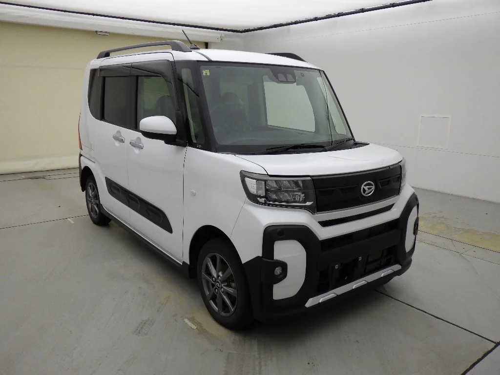 Daihatsu Tanto LA660S 2023