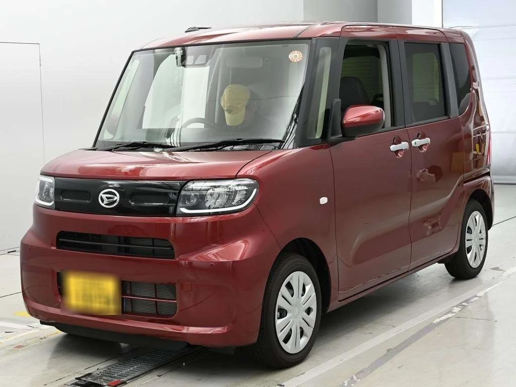 Daihatsu Tanto LA650S 2025