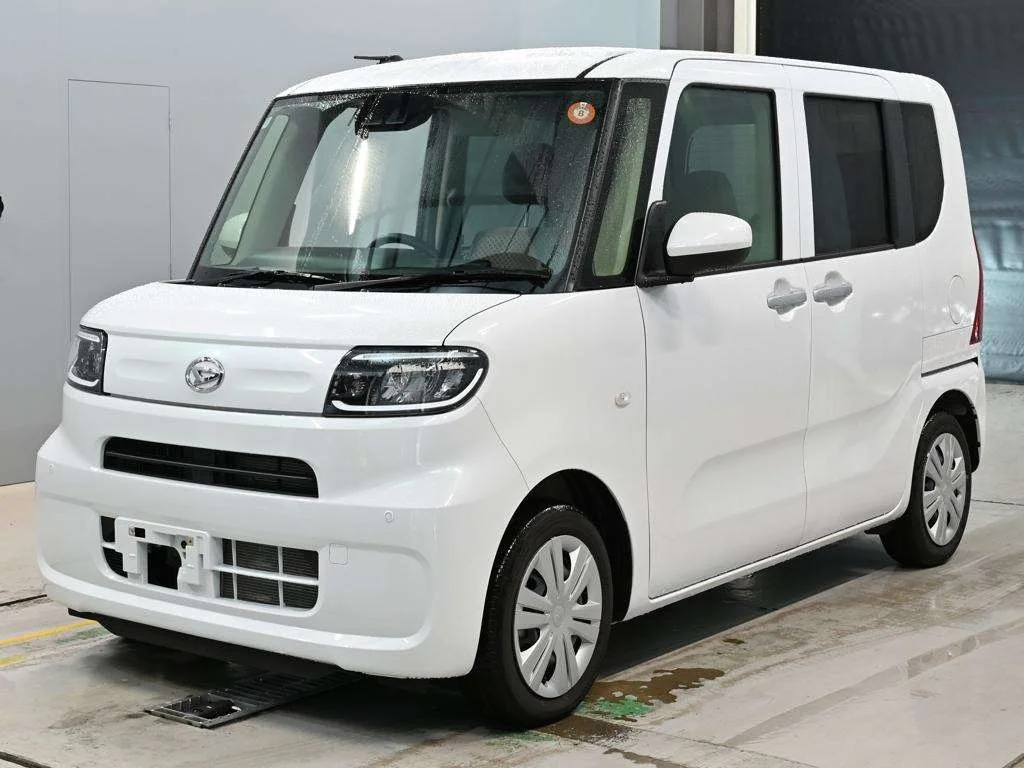 Daihatsu Tanto LA650S 2025