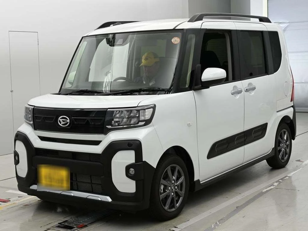 Daihatsu Tanto LA650S 2025