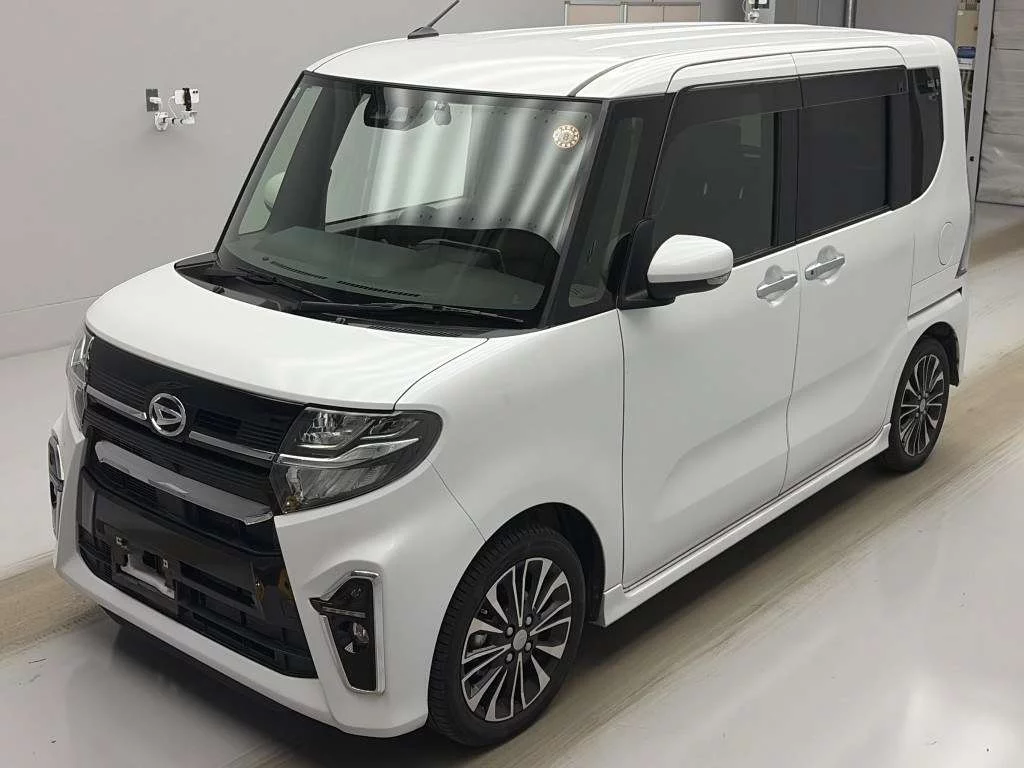 Daihatsu Tanto LA650S 2020