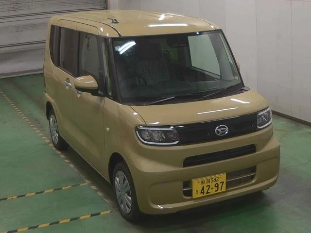 Daihatsu Tanto LA660S 2025