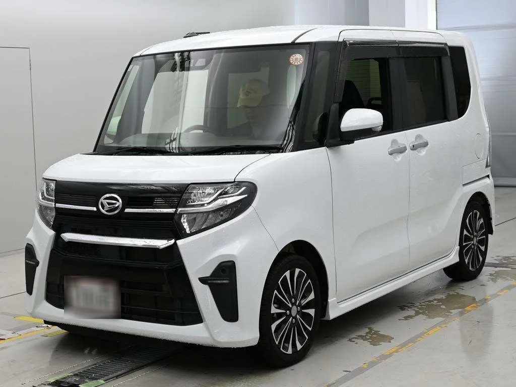 Daihatsu Tanto LA650S 2020