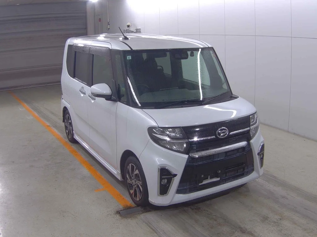 Daihatsu Tanto LA650S 2019