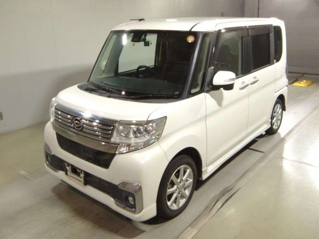 3030 Daihatsu Tanto LA600S 2016 г. (TAA Tohoku)