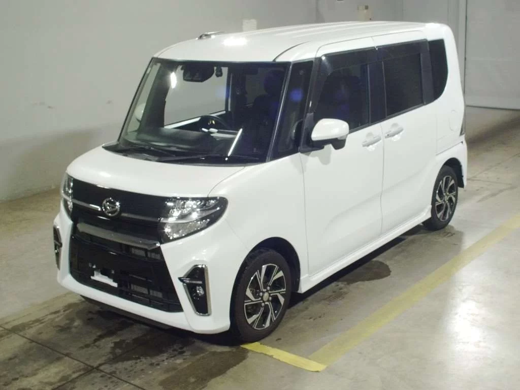 Daihatsu Tanto LA660S 2021