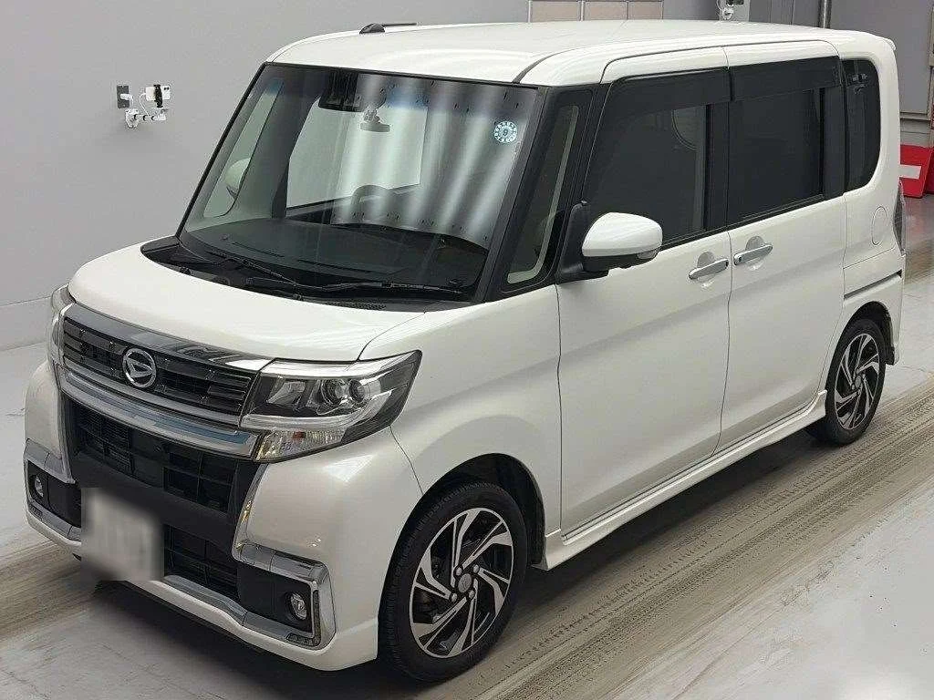 Daihatsu Tanto LA600S 2019