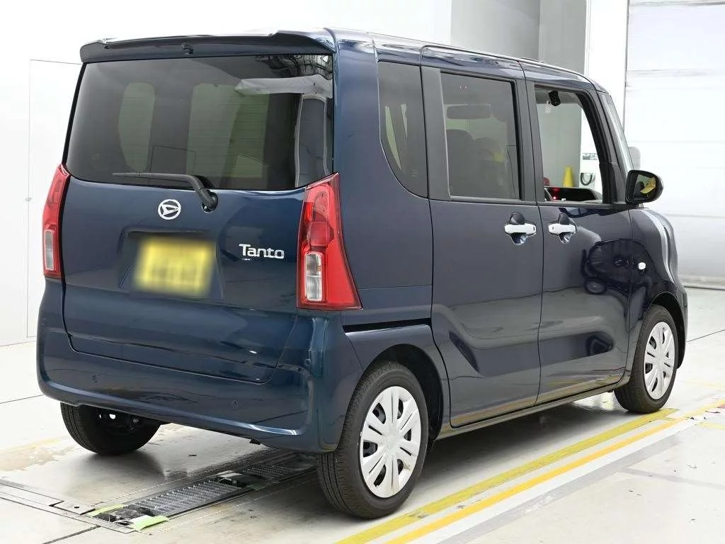 Daihatsu Tanto LA650S 2025