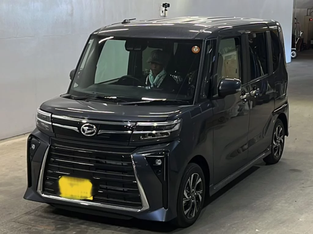 Daihatsu Tanto LA650S 2025