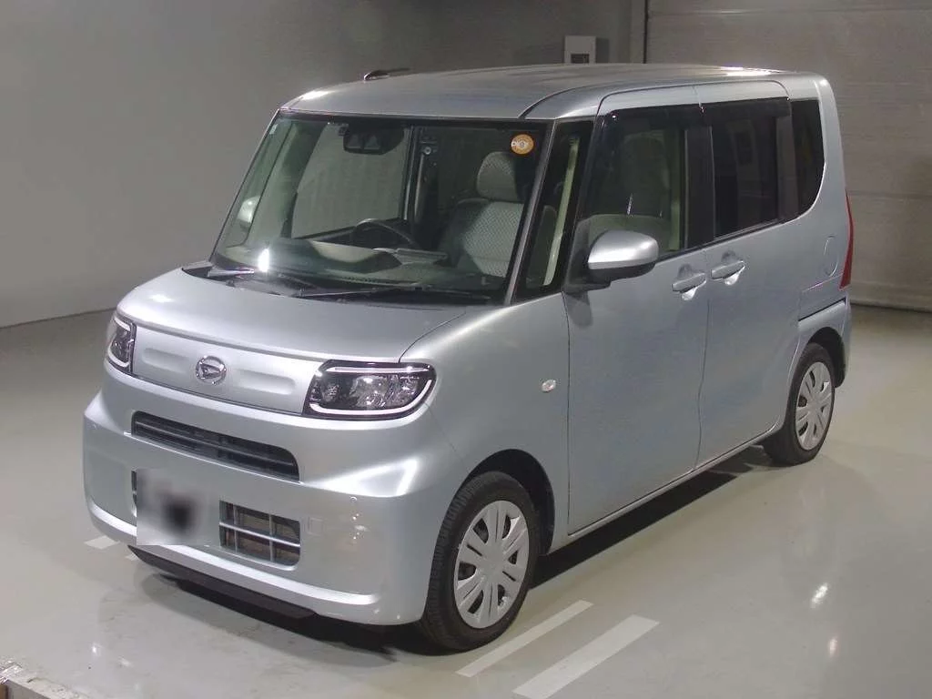 Daihatsu Tanto LA650S 2021