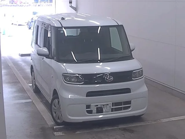 Daihatsu Tanto LA650S 2019