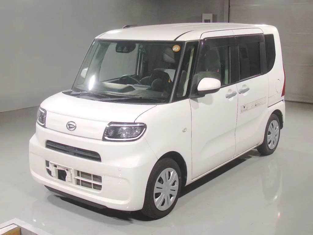 Daihatsu Tanto LA650S 2021