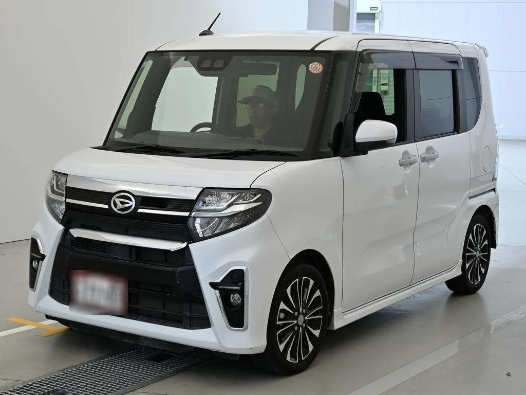 Daihatsu Tanto LA650S 2019